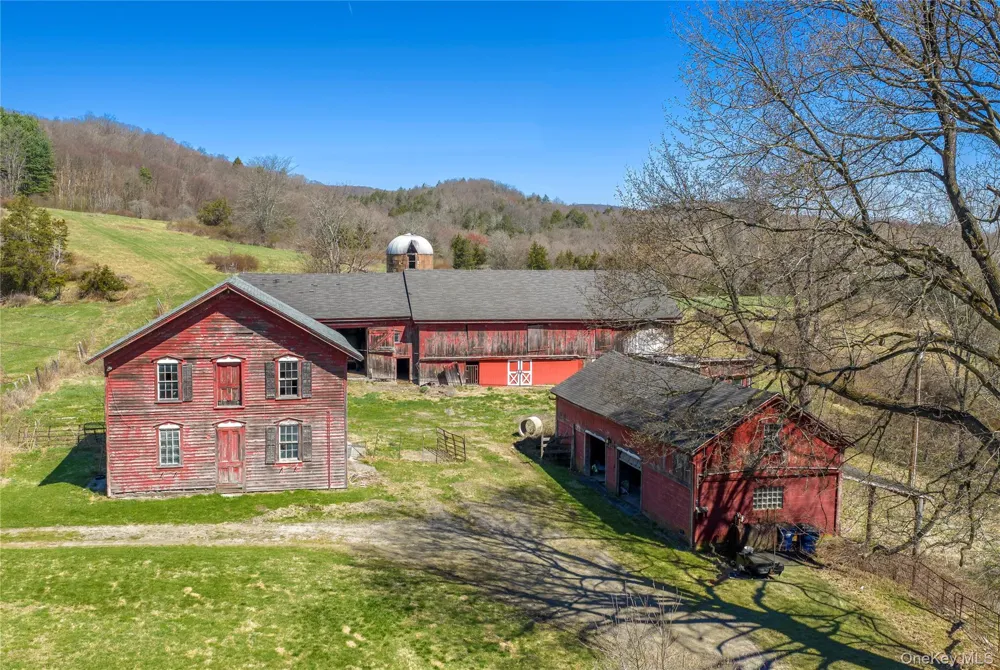 21-23 Tinker Town Road Dover Plains, NY 12522