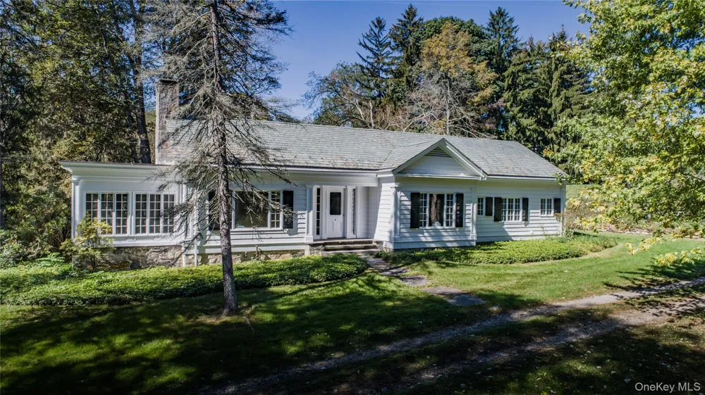 21-23 Tinker Town Road Dover Plains, NY 12522