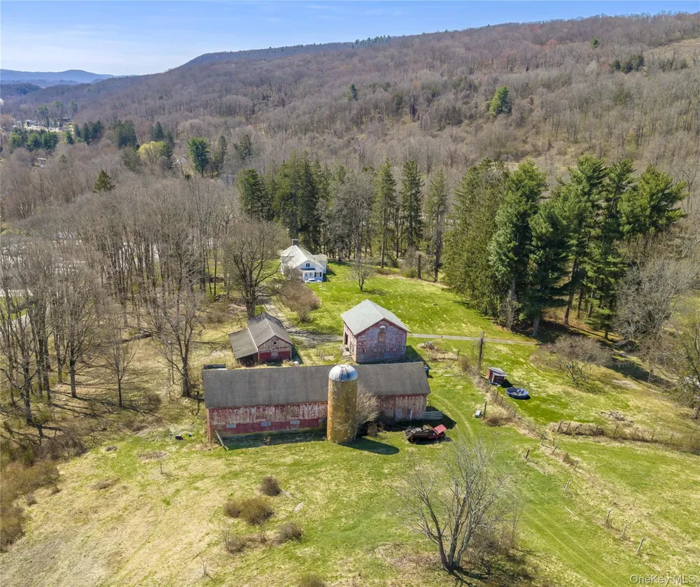 21-23 Tinker Town Road Dover Plains, NY 12522