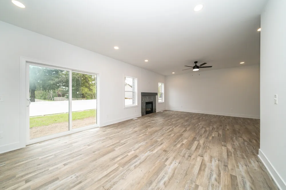 11200 Tremont Lane Plymouth Charter Township, MI 48170