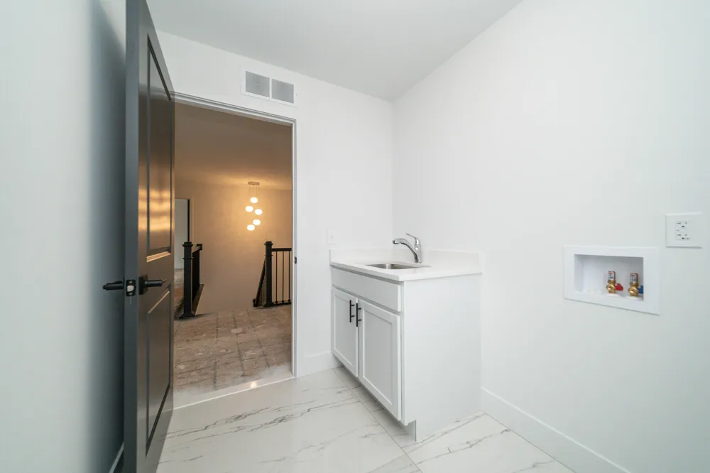 11200 Tremont Lane Plymouth Charter Township, MI 48170