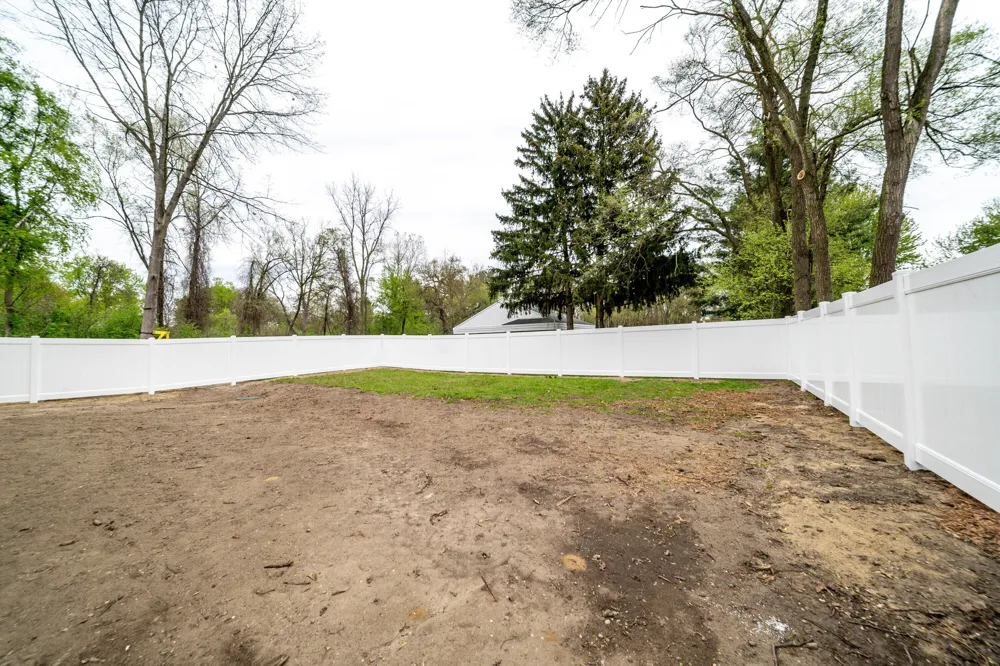 11200 Tremont Lane Plymouth Charter Township, MI 48170