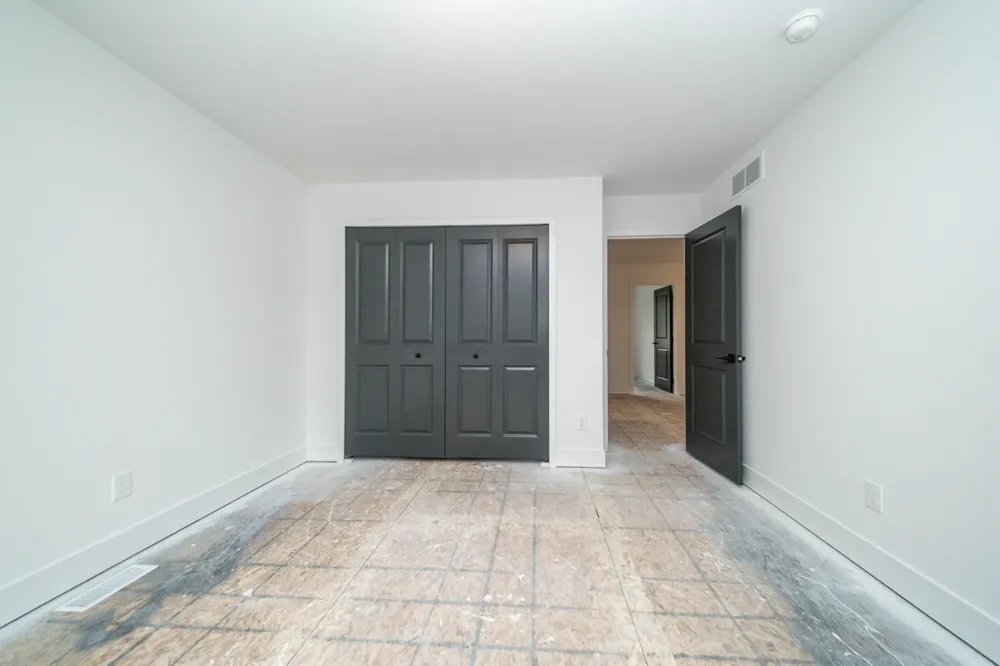 11200 Tremont Lane Plymouth Charter Township, MI 48170