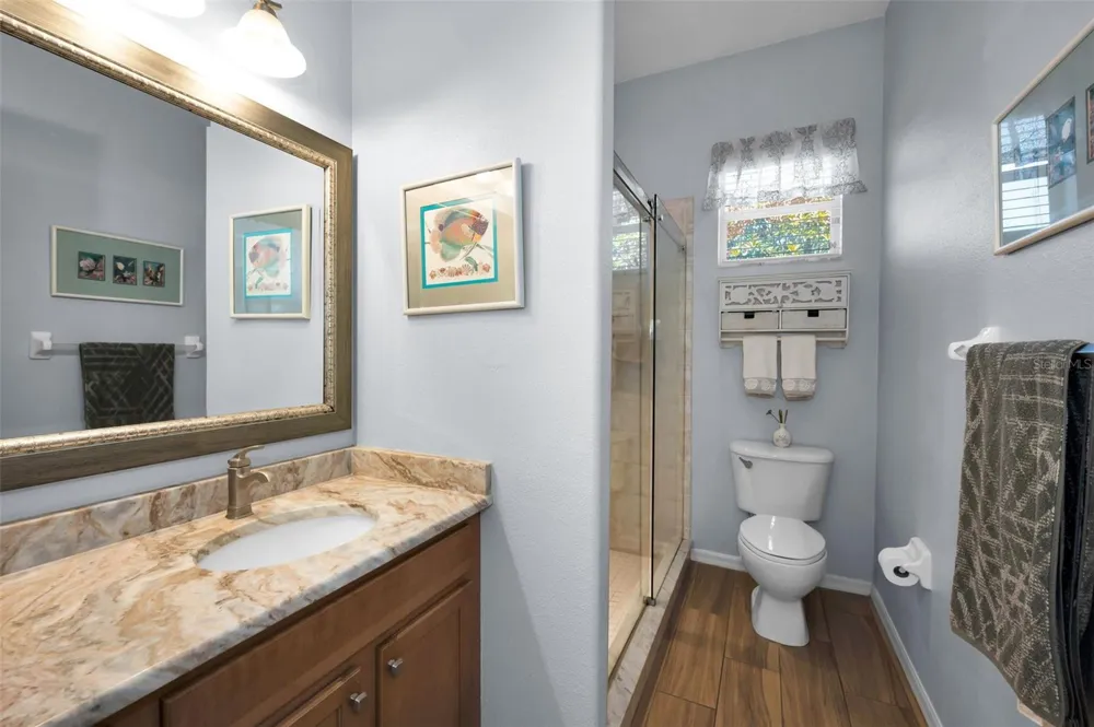8202 WILD OAKS CIRCLE Largo, FL 33773