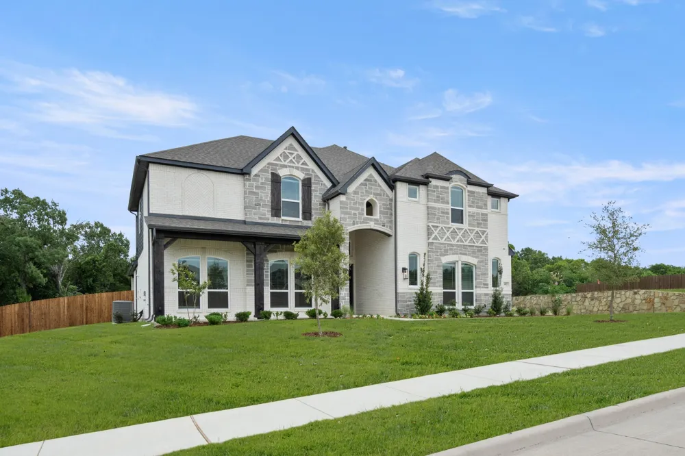 412 Hidden Cove Drive DeSoto, TX 75115