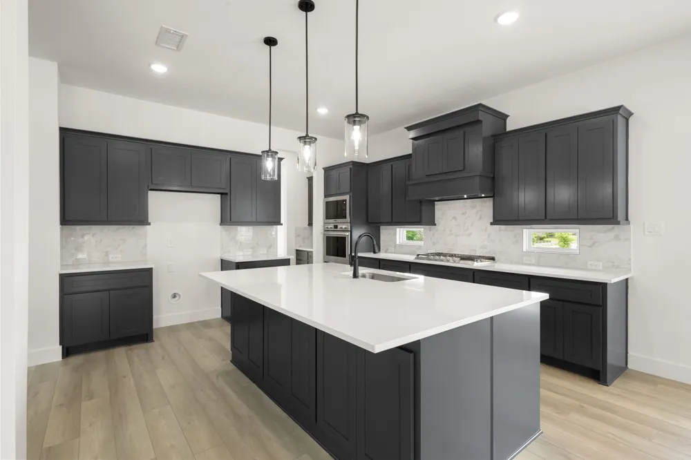 412 Hidden Cove Drive DeSoto, TX 75115