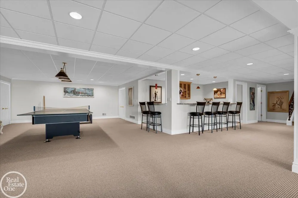 4326 Gratiot Avenue Port Huron City, MI 48060