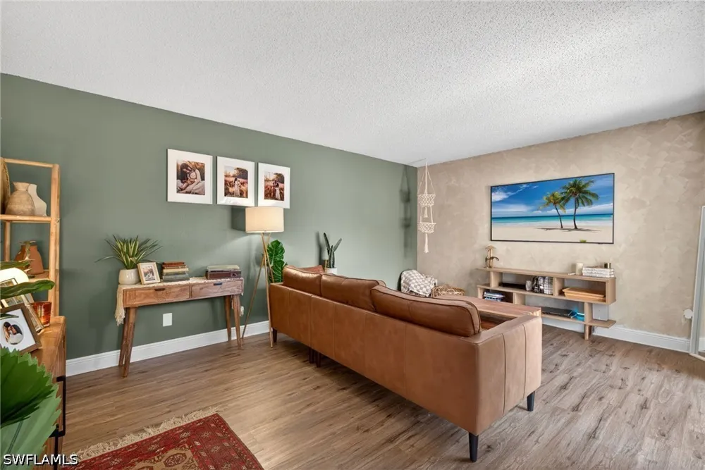 Park Shore Circle #3 Fort Myers, FL 33901