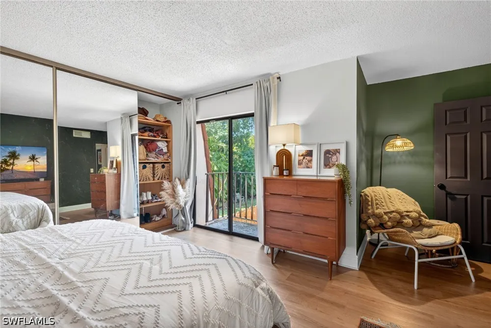 Park Shore Circle #3 Fort Myers, FL 33901