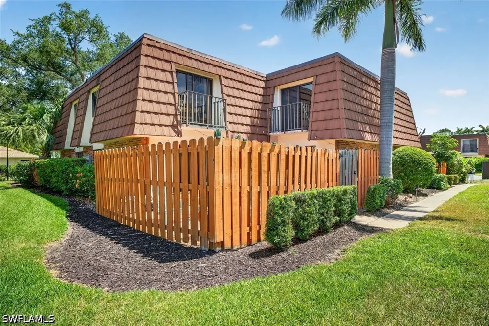 Park Shore Circle #3 Fort Myers, FL 33901
