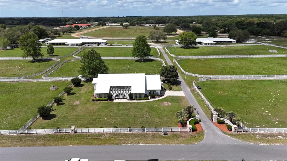 4450 SE 216TH AVENUE #Option 2 Morriston, FL 32668