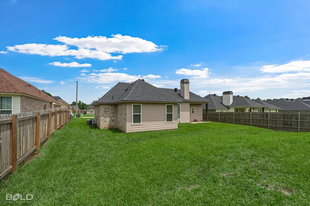 6896 Bethany Reed Circle Blanchard, LA 71107