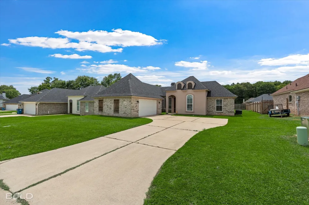 6896 Bethany Reed Circle Blanchard, LA 71107