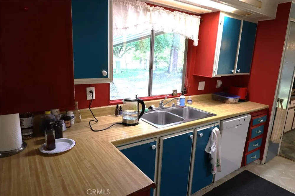 22189 Samson Ave. Corning, CA 96021