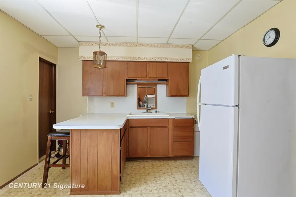 706 S Lincoln Street Bay City City, MI 48708