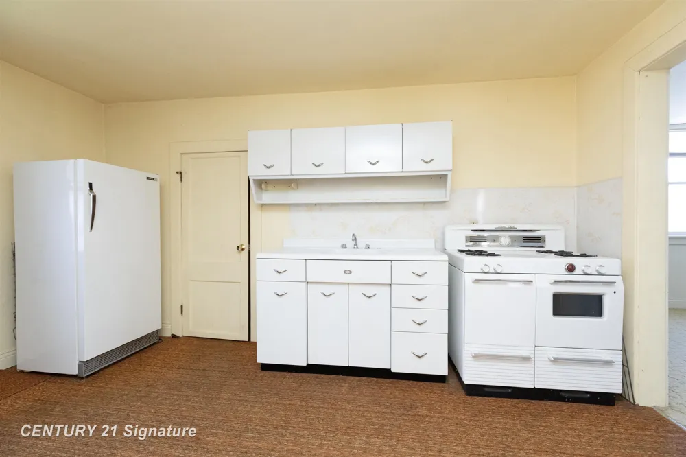 706 S Lincoln Street Bay City City, MI 48708