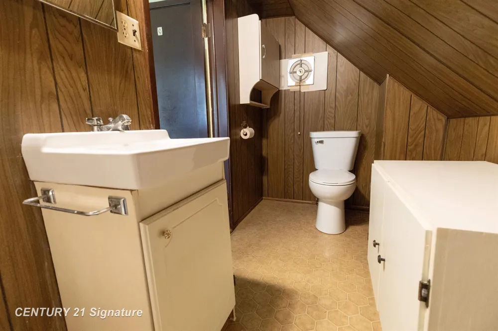 706 S Lincoln Street Bay City City, MI 48708