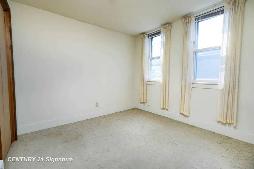 706 S Lincoln Street Bay City City, MI 48708