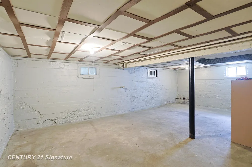706 S Lincoln Street Bay City City, MI 48708
