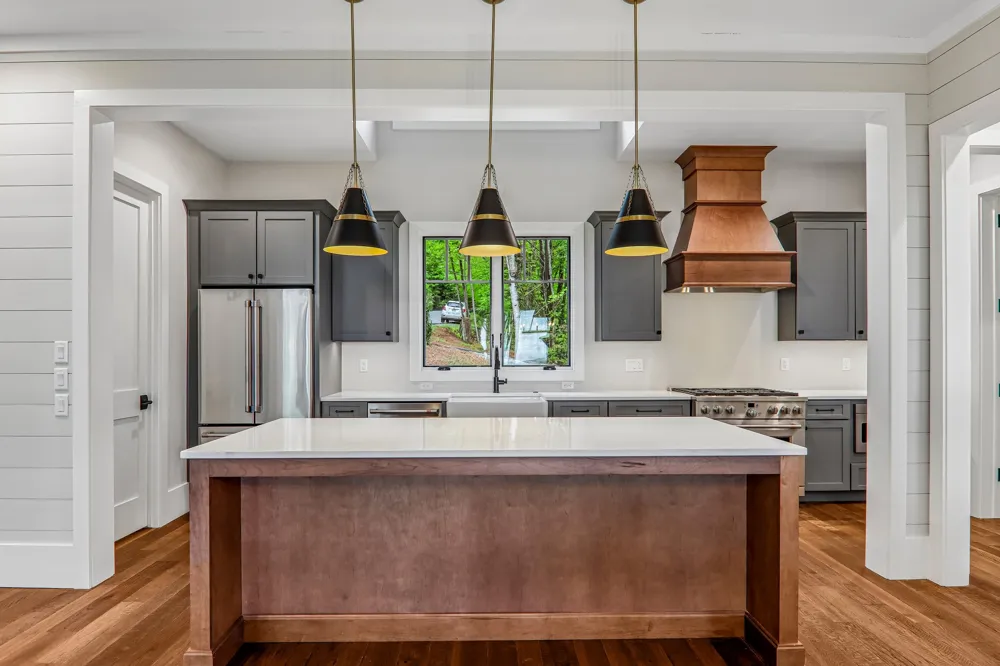 305 Easy Springs Road Sapphire, NC 28774