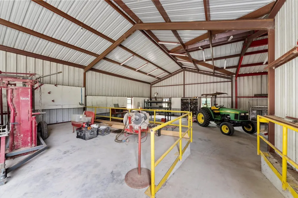 237 Lcr 711 Kosse, TX 76653
