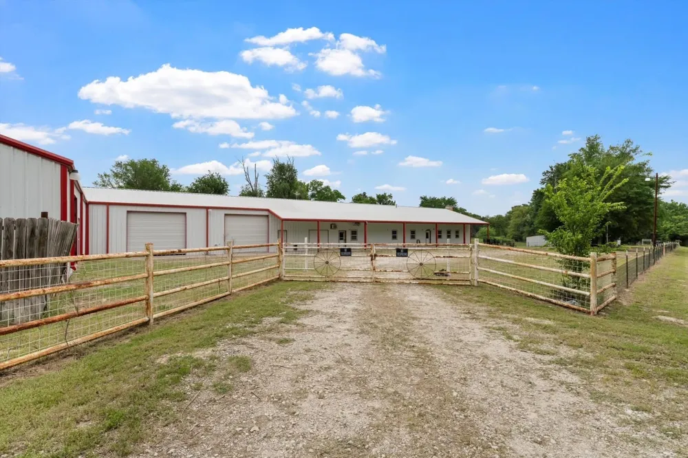 237 Lcr 711 Kosse, TX 76653