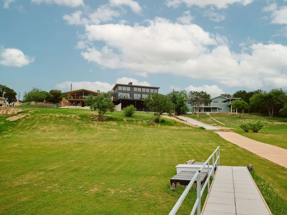 25623 Singleton Drive Marble Falls, TX 78654