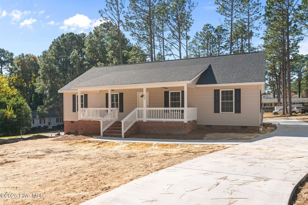 215 Beech Street Hamlet, NC 28345