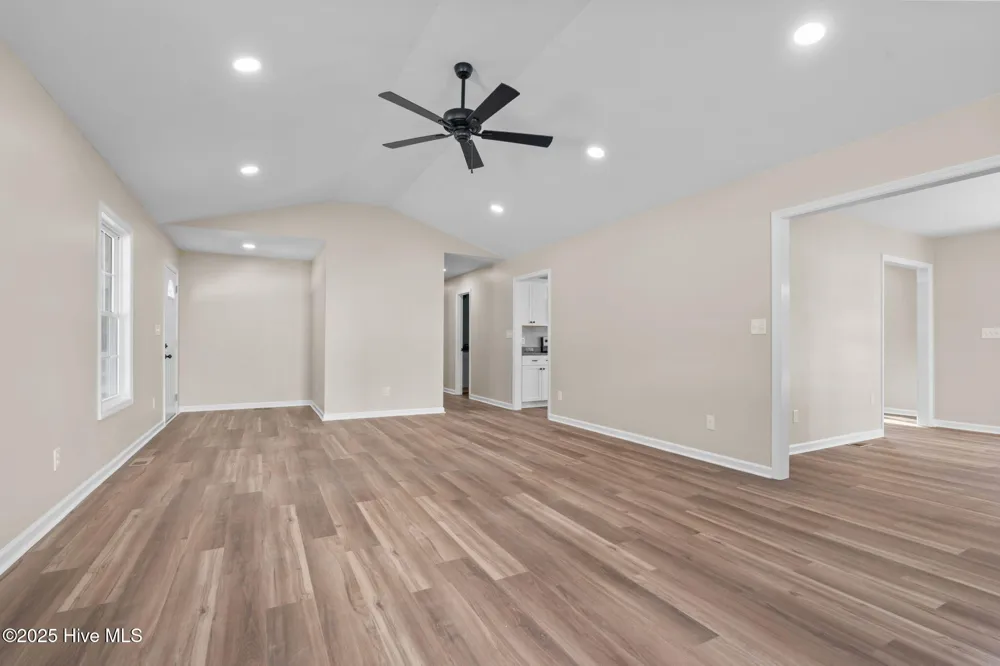 215 Beech Street Hamlet, NC 28345