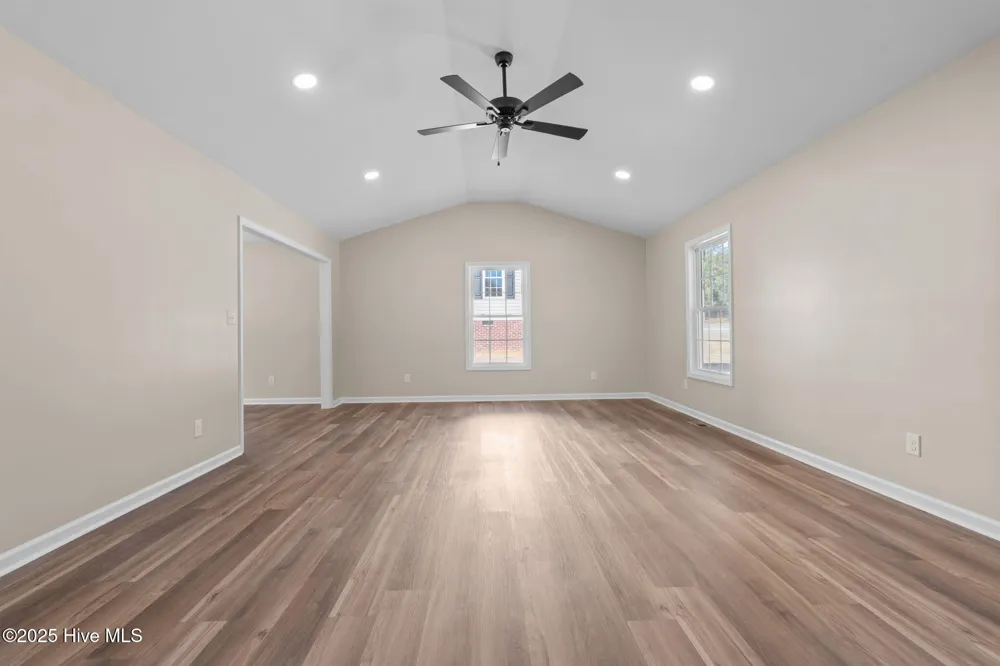 215 Beech Street Hamlet, NC 28345