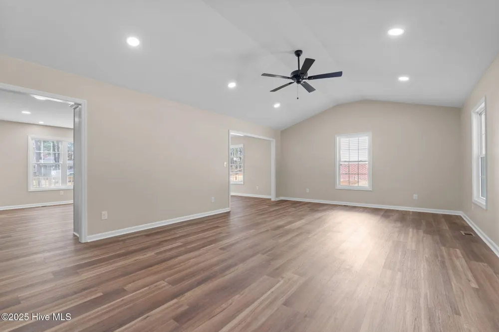 215 Beech Street Hamlet, NC 28345