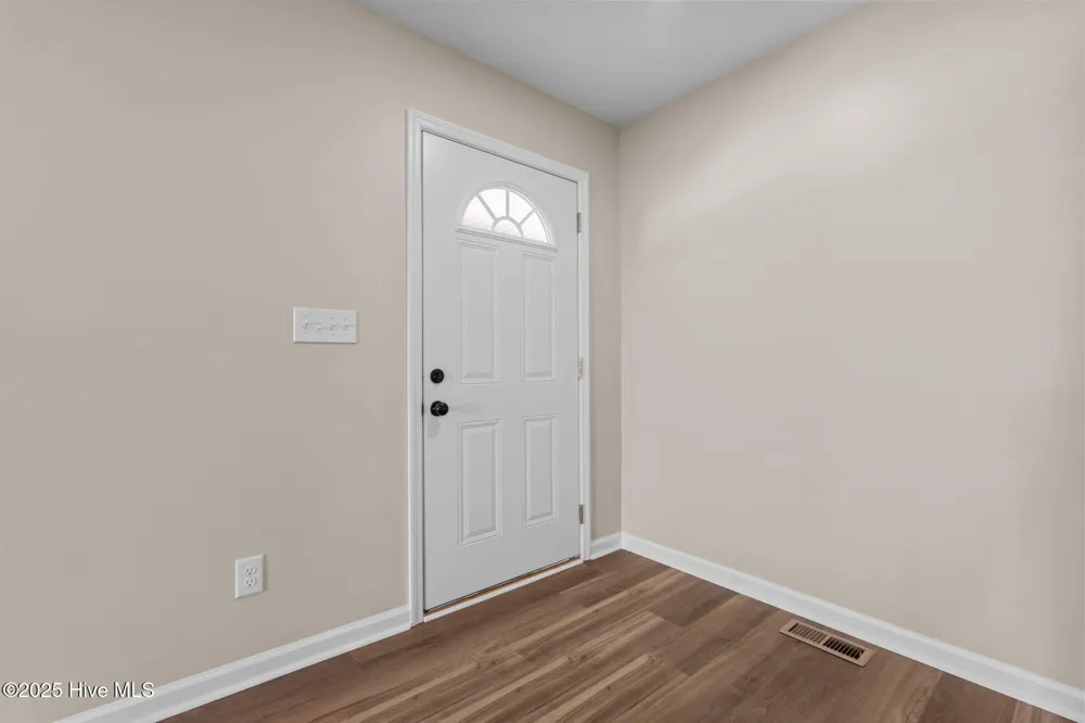 215 Beech Street Hamlet, NC 28345