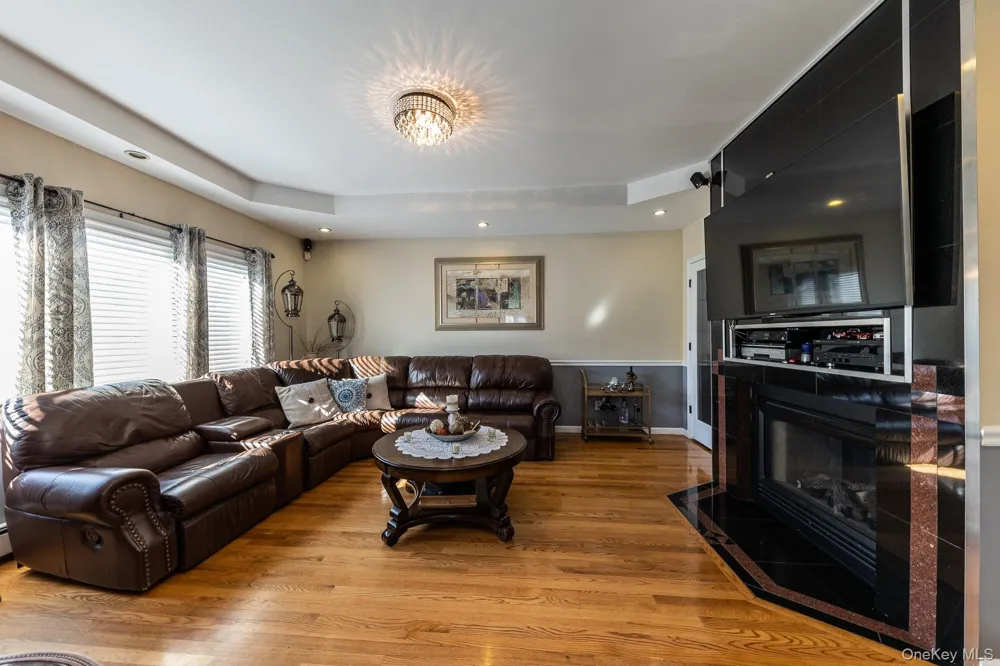 102 Davison Avenue Oceanside, NY 11572