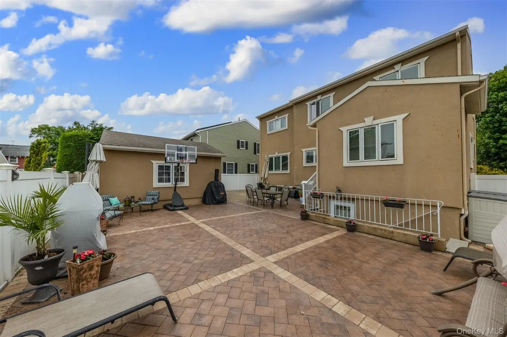 102 Davison Avenue Oceanside, NY 11572