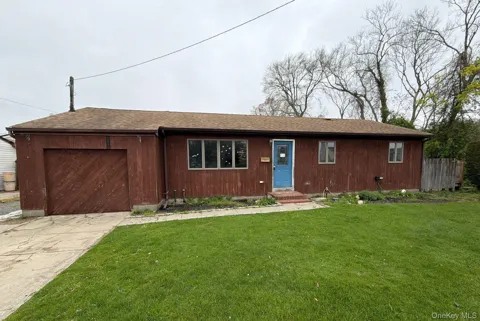 209 Moffitt Boulevard