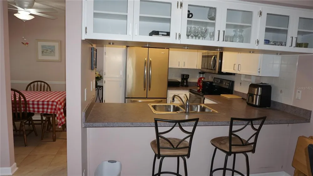 7713 HILLSIDE COURT #203 Hudson, FL 34667