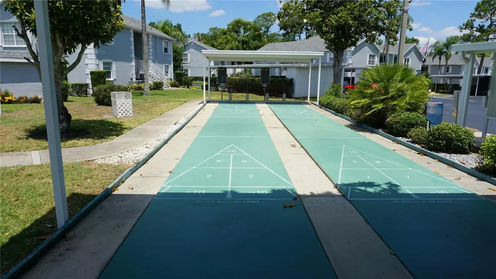 7713 HILLSIDE COURT #203 Hudson, FL 34667