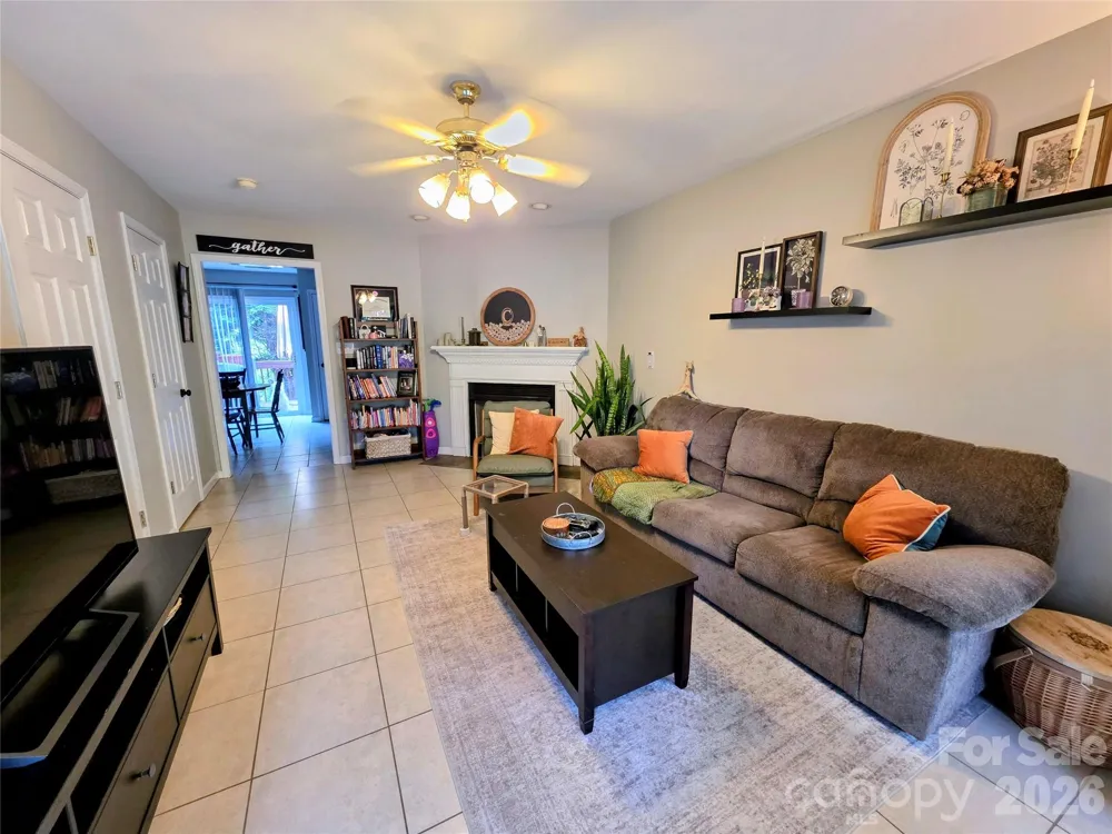 2240 15th Avenue NE #104 Hickory, NC 28601