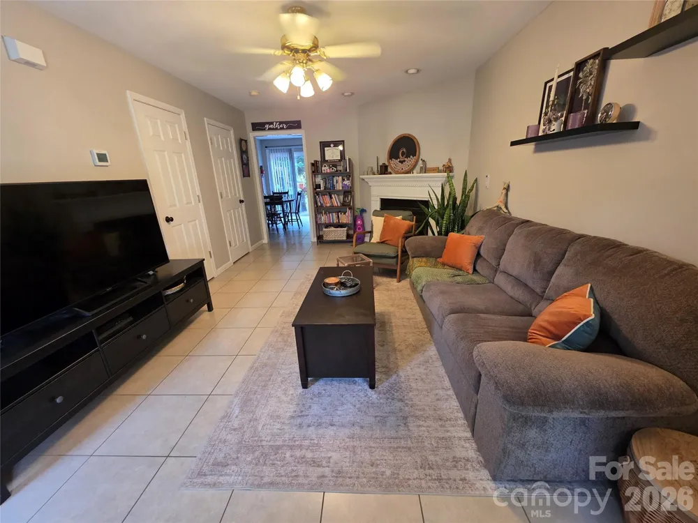 2240 15th Avenue NE #104 Hickory, NC 28601