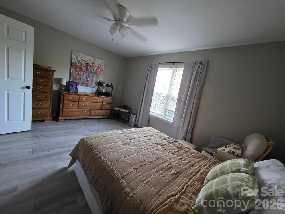 2240 15th Avenue NE #104 Hickory, NC 28601