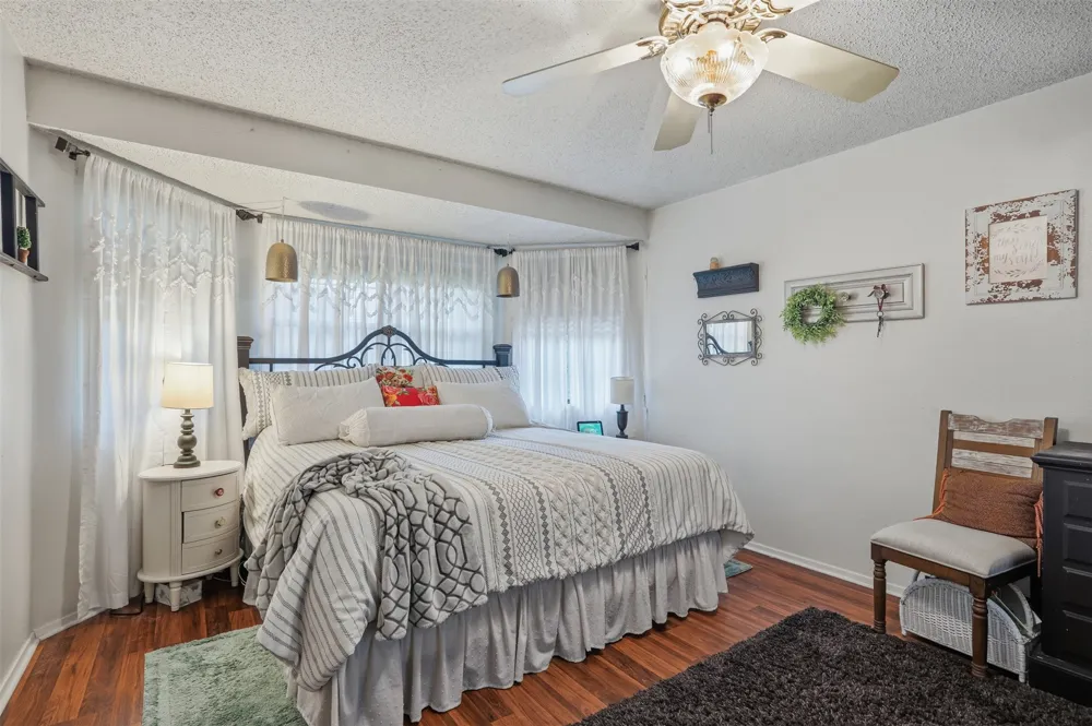 2182 Sunflower Road Paradise, TX 76073
