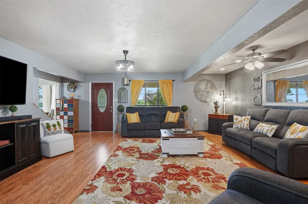 2182 Sunflower Road Paradise, TX 76073
