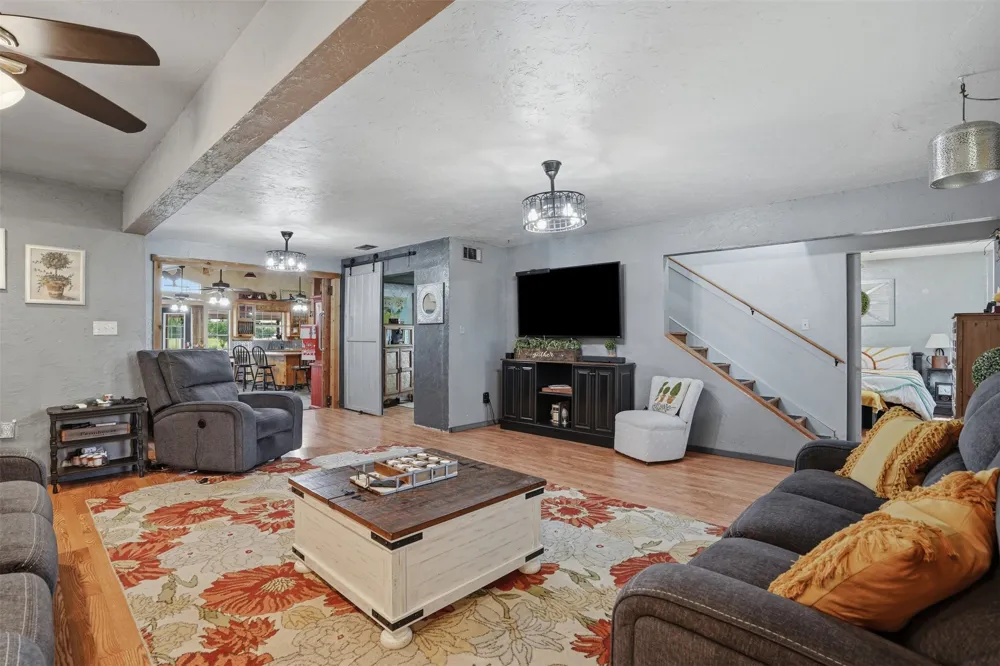 2182 Sunflower Road Paradise, TX 76073