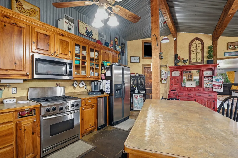2182 Sunflower Road Paradise, TX 76073