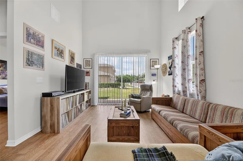 2130 BROADWAY VIEW AVENUE Brandon, FL 33510
