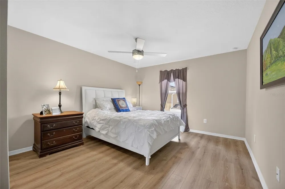 2130 BROADWAY VIEW AVENUE Brandon, FL 33510
