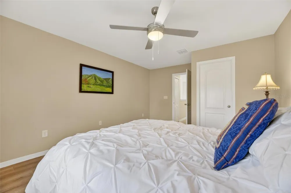 2130 BROADWAY VIEW AVENUE Brandon, FL 33510