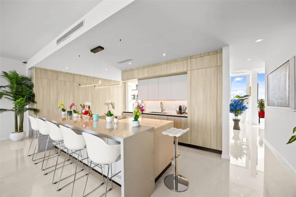 3307 AVE ISLA VERDE #PH Carolina, PR 00979