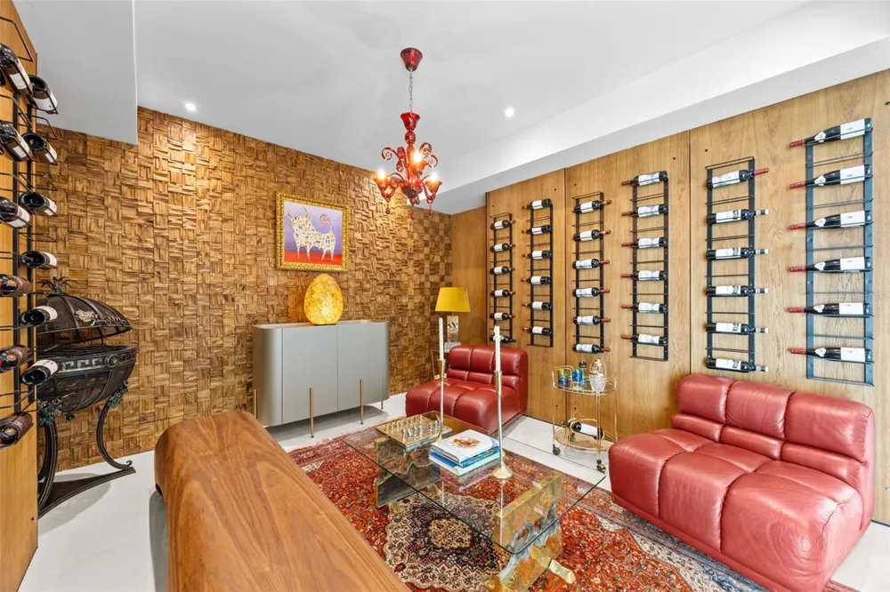 3307 AVE ISLA VERDE #PH Carolina, PR 00979