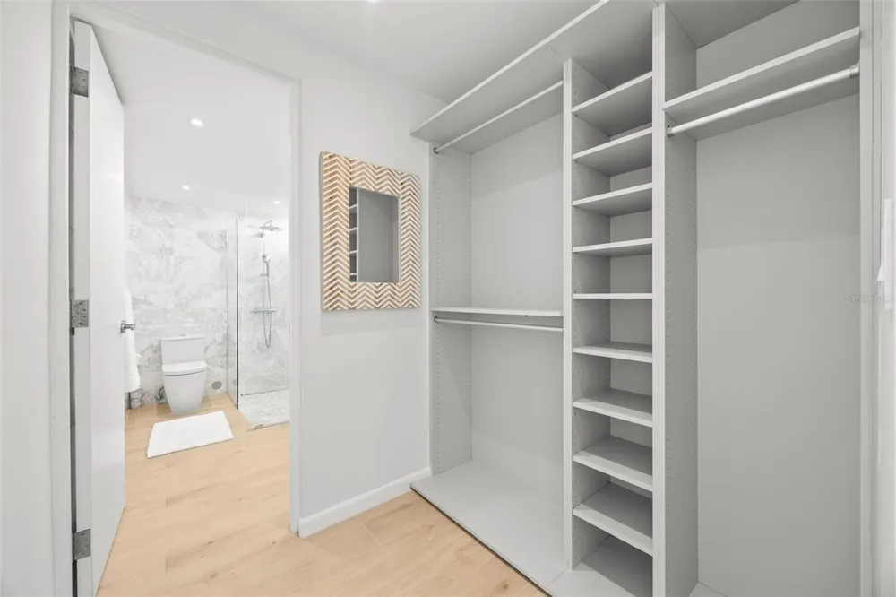 3307 AVE ISLA VERDE #PH Carolina, PR 00979